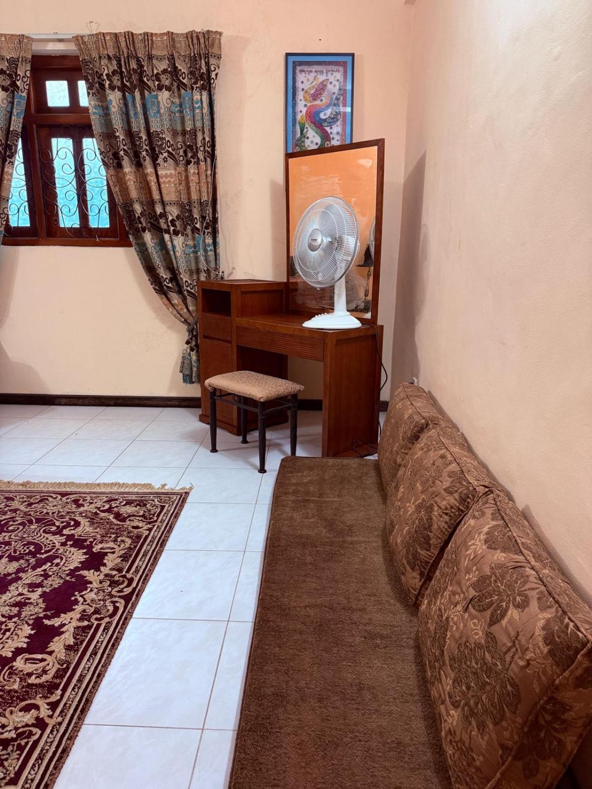 Resident View Homestay كاندي المظهر الخارجي الصورة