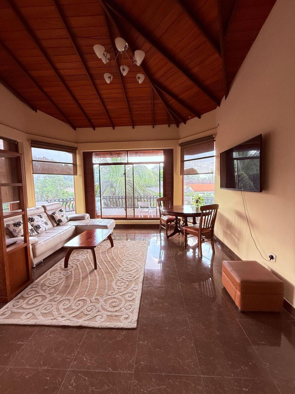 Resident View Homestay كاندي المظهر الخارجي الصورة