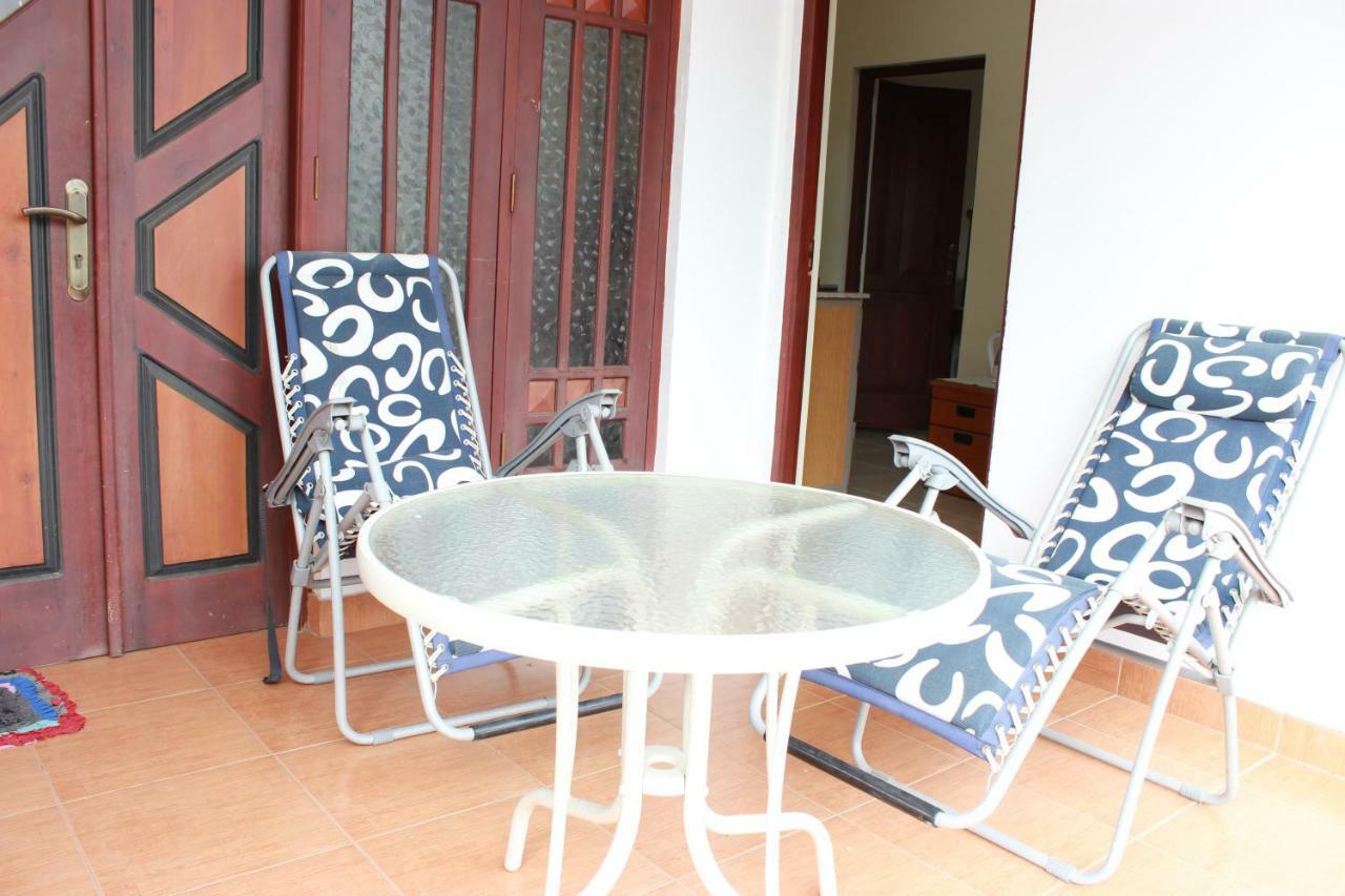 Resident View Homestay كاندي المظهر الخارجي الصورة